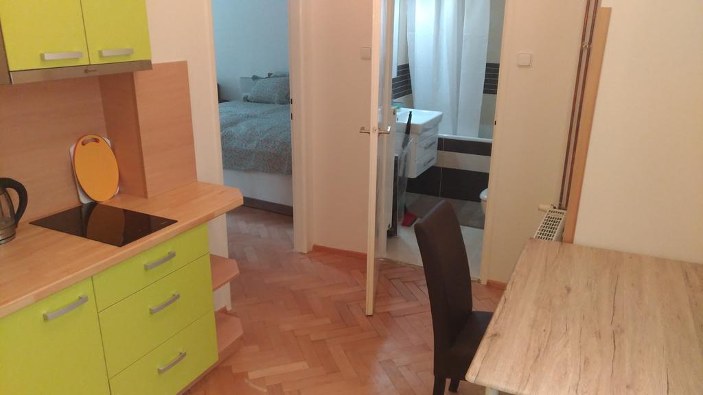 Barto Apartamento Praga Exterior foto