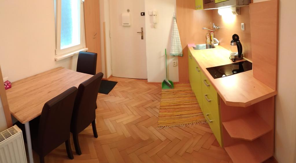 Barto Apartamento Praga Exterior foto